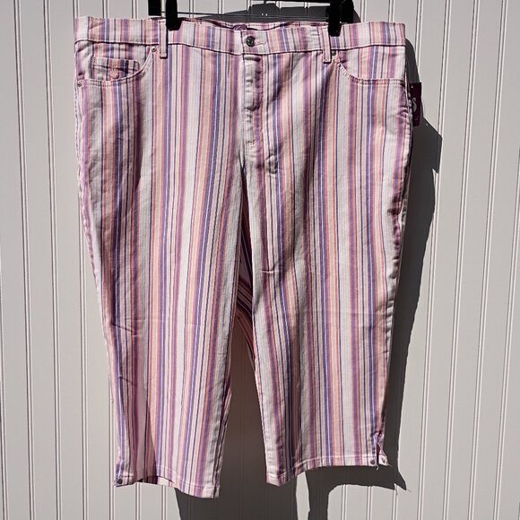 GLORIA VANDERBILT Capris Womens 24W Amanda Ribbon Pink Stripe Capri Jeans NWT - Picture 1 of 13
